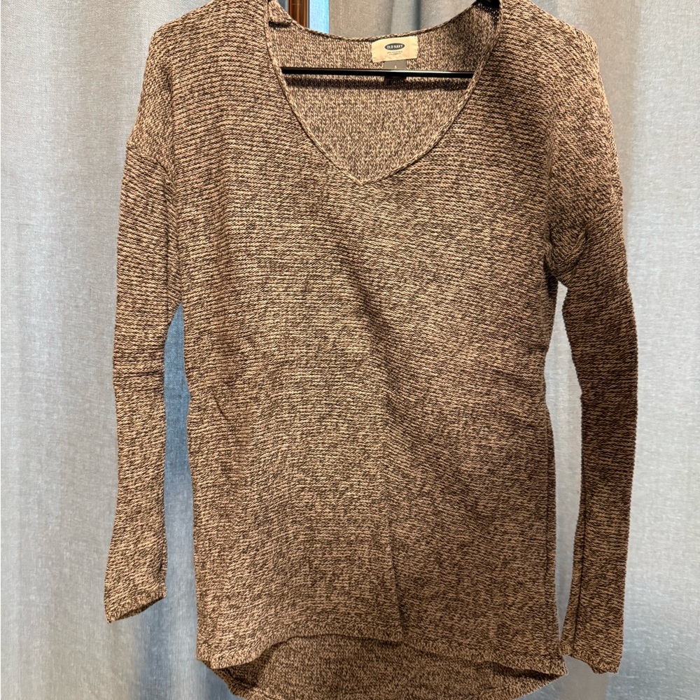Old Navy Grey Knit Sweater